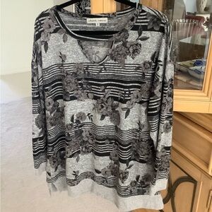 GREAT LONG SLEEVE BLACK & GRAY 1X TOP